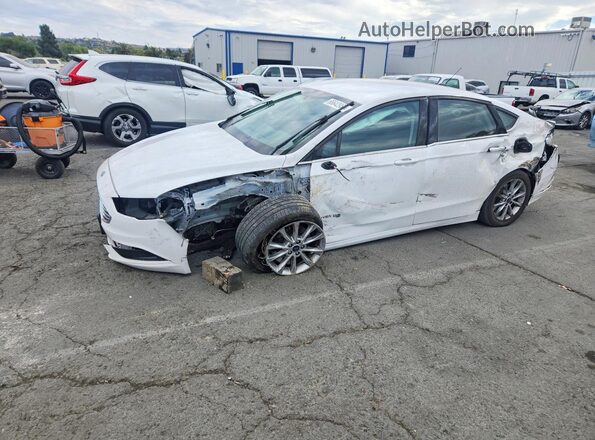 3FA6P0LU2HR368539 2017 FORD FUSION White Tył lewy