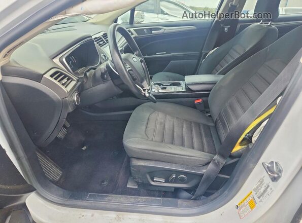 3FA6P0LU2HR368539 2017 FORD FUSION White Widok wnętrza 360 stopni