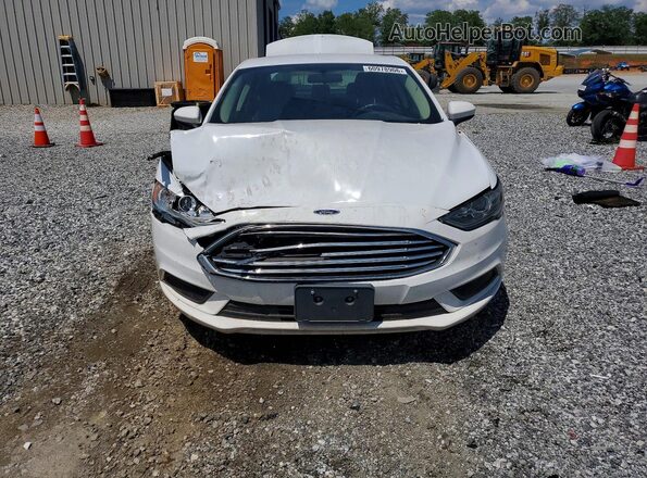 3FA6P0LU2JR110429 2018 FORD FUSION White Widok z przodu