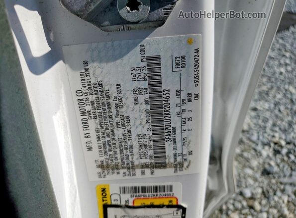 3FA6P0LU2KR204652 2019 FORD FUSION White Vista del compartimento del motor