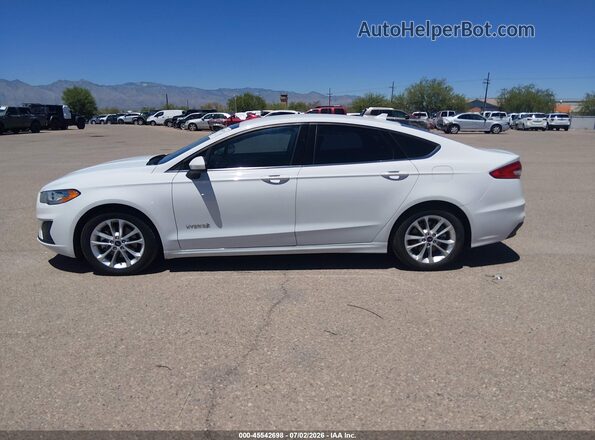 3FA6P0LU2KR211195 2019 FORD FUSION HYBRID White 