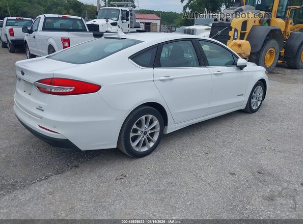 3FA6P0LU2KR274104 2019 FORD FUSION HYBRID White Задня права чверть