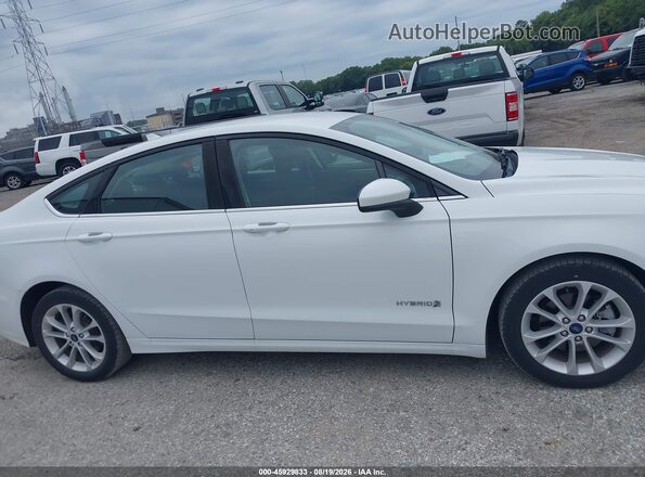 3FA6P0LU2KR274104 2019 FORD FUSION HYBRID White 