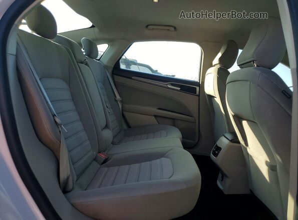 3FA6P0LU2LR122311 2020 FORD FUSION White Вид задніх сидінь