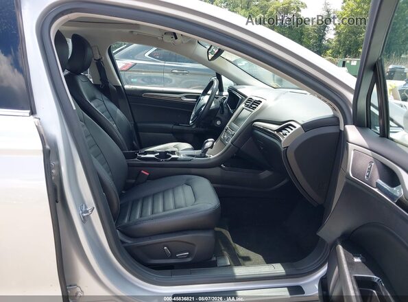 3FA6P0LU3GR338447 2016 FORD FUSION HYBRID Silver Widok wnętrza z przodu