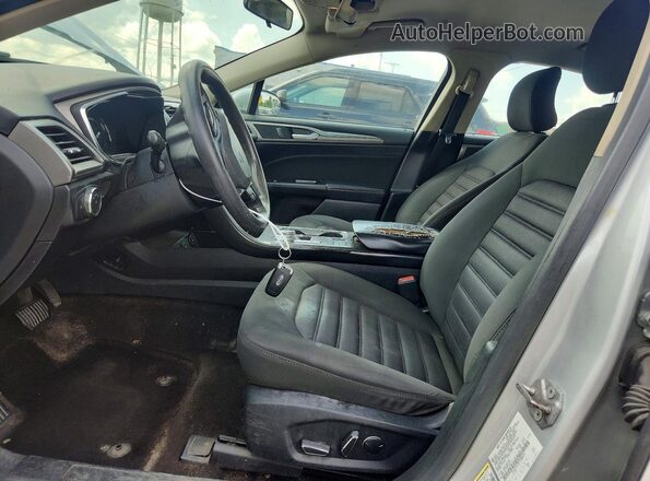 3FA6P0LU3HR380649 2017 FORD FUSION Silver Widok wnętrza z przodu