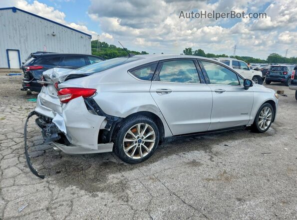 3FA6P0LU3HR380649 2017 FORD FUSION Silver Tył prawy