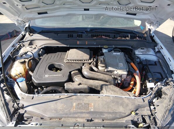 3FA6P0LU3KR261782 2019 FORD FUSION HYBRID White Rear view