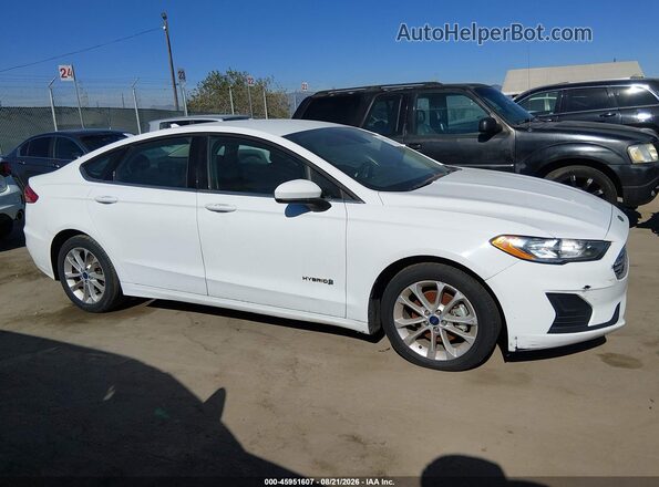 3FA6P0LU3KR261782 2019 FORD FUSION HYBRID White Rear interior view