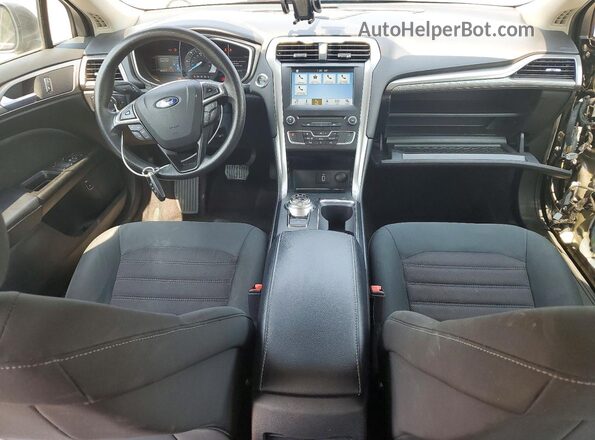3FA6P0LU4HR105761 2017 FORD FUSION Gray Вид панелі приладів