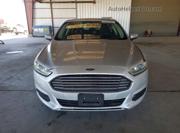 3FA6P0LU4HR266286 2017 FORD FUSION Silver Widok z przodu