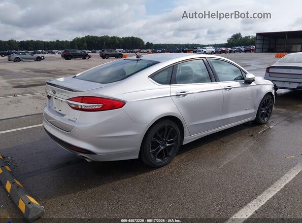 3FA6P0LU4JR170311 2018 FORD FUSION HYBRID Silver Trasero derecho