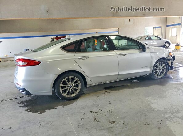 3FA6P0LU4KR110210 2019 FORD FUSION Silver უკანა მარჯვენა