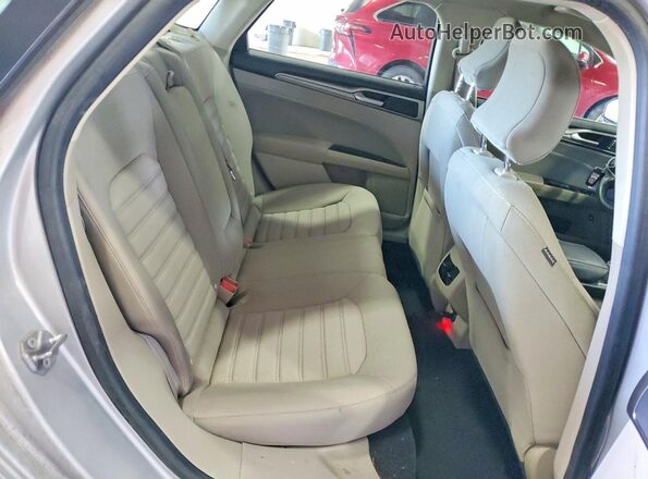 3FA6P0LU4KR110210 2019 FORD FUSION Silver უკანა სავარძლების ხედი