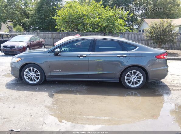 3FA6P0LU4KR211442 2019 FORD FUSION HYBRID Серебряный 