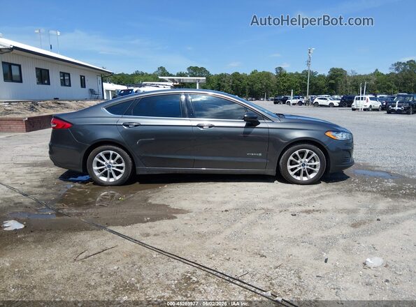 3FA6P0LU4KR211442 2019 FORD FUSION HYBRID Серебряный 