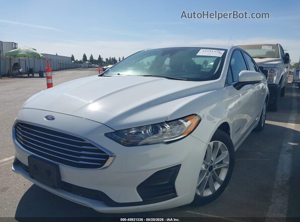 3FA6P0LU5KR274193 2019 FORD FUSION HYBRID White Przód lewy