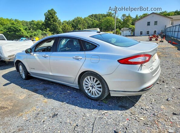 3FA6P0LU6GR130773 2016 FORD FUSION Silver Trasero izquierdo