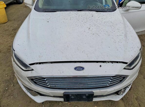 3FA6P0LU6JR118744 2018 FORD FUSION White Rear interior view