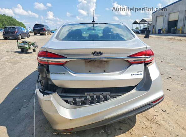 3FA6P0LU6JR161920 2018 FORD FUSION Silver Widok z tyłu