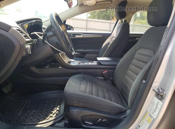 3FA6P0LU6JR161920 2018 FORD FUSION Silver Widok wnętrza z przodu
