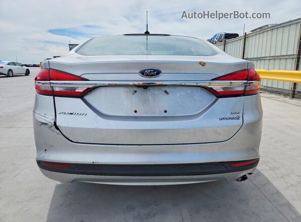 3FA6P0LU6JR173050 2018 FORD FUSION Silver Rear view