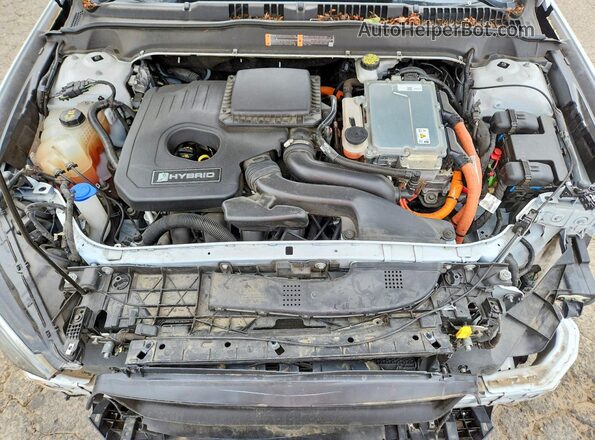 3FA6P0LU6JR261287 2018 FORD FUSION White უკანა სალონის ხედი