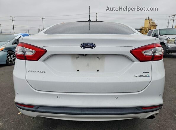 3FA6P0LU7GR404868 2016 FORD FUSION Белый Вид сзади