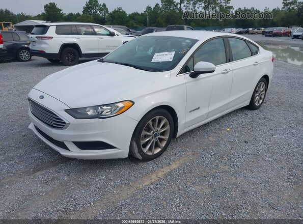 3FA6P0LU7HR181183 2017 FORD FUSION White Vista tres cuartos delantera izquierda