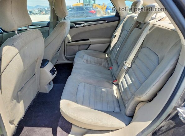 3FA6P0LU7HR266069 2017 FORD FUSION Gray უკანა სავარძლების ხედი