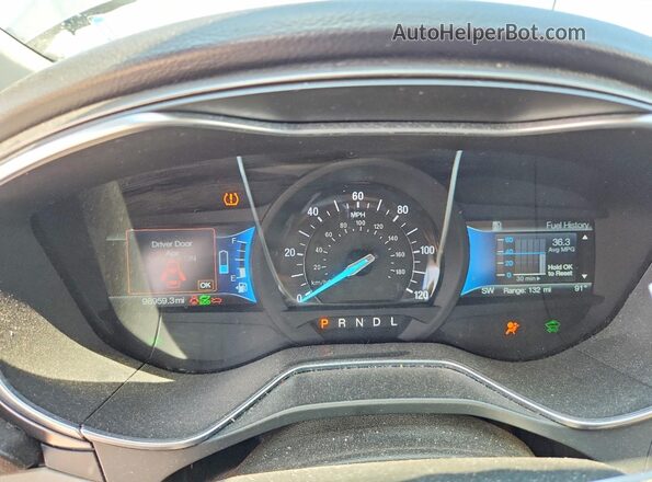 3FA6P0LU7HR266069 2017 FORD FUSION Gray ხელსაწყოთა პანელის ხედი