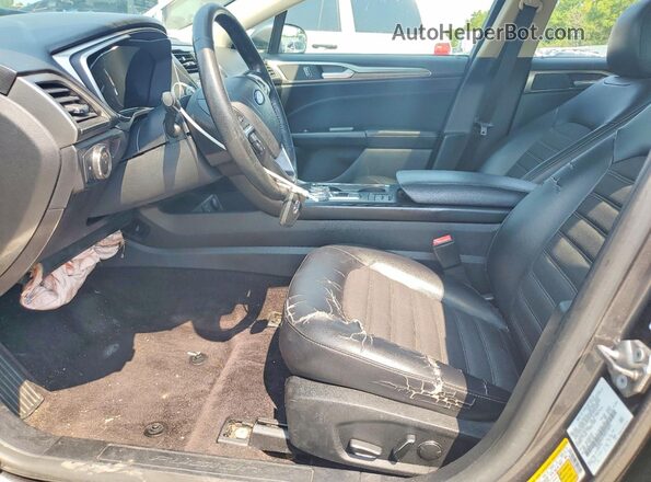 3FA6P0LU7HR315075 2017 FORD FUSION Charcoal Вид салону спереду