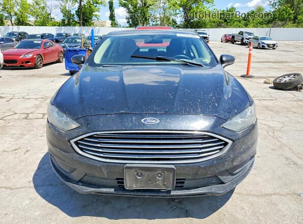 3FA6P0LU7JR226922 2018 FORD FUSION Black Widok z przodu