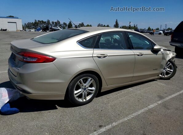 3FA6P0LU7JR257149 2018 FORD FUSION Beige Trasero derecho