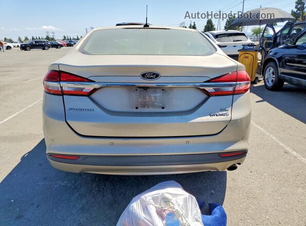 3FA6P0LU7JR257149 2018 FORD FUSION Beige Vista trasera