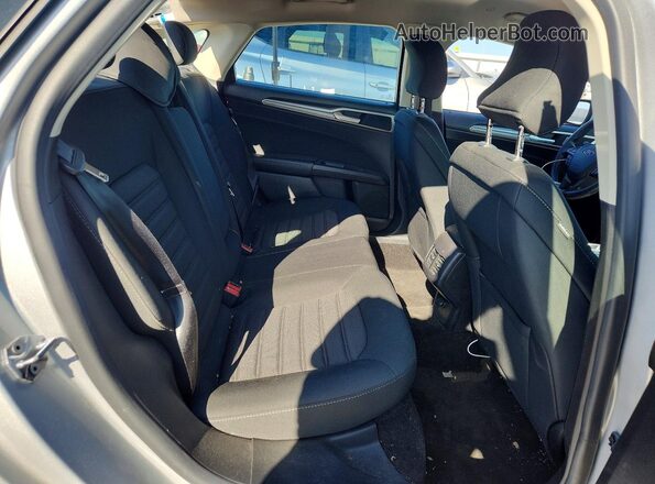 3FA6P0LU7JR274775 2018 FORD FUSION Серебряный Вид задних сидений