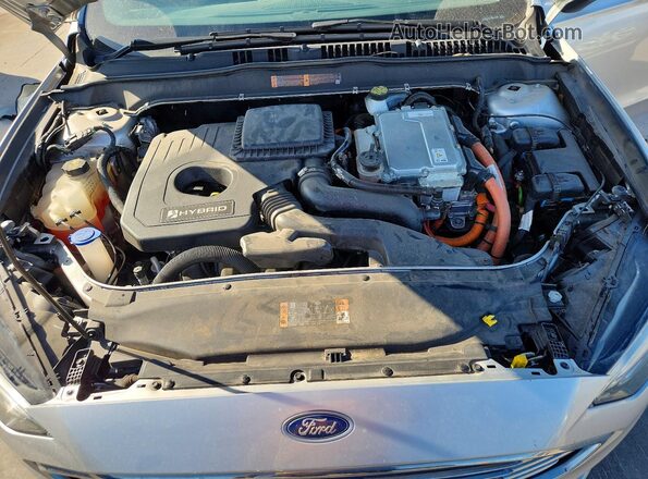 3FA6P0LU7JR274775 2018 FORD FUSION Серебряный Вид задней части салона