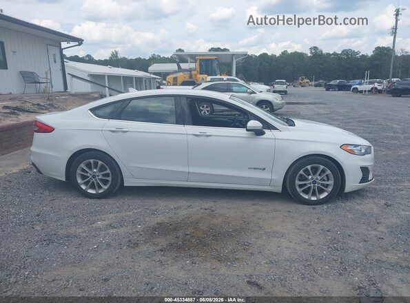 3FA6P0LU7KR211449 2019 FORD FUSION HYBRID Белый 
