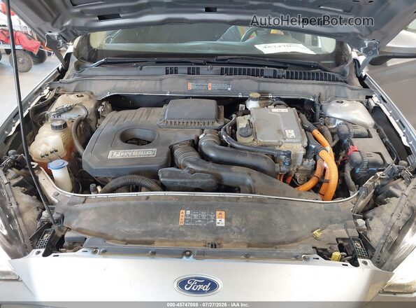 3FA6P0LU7LR263939 2020 FORD FUSION Silver Vista trasera