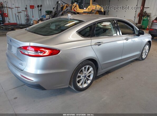 3FA6P0LU7LR263939 2020 FORD FUSION Silver Trasero derecho