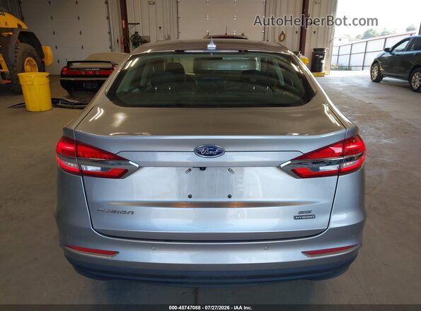 3FA6P0LU7LR263939 2020 FORD FUSION Silver 