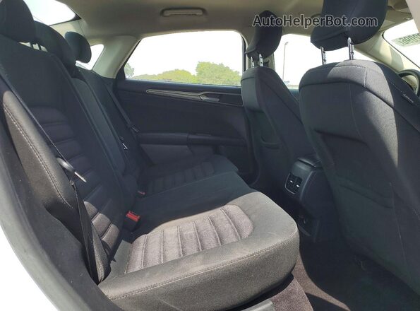 3FA6P0LU8HR323640 2017 FORD FUSION White Rear seats view