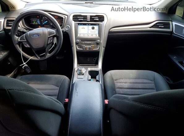 3FA6P0LU8JR153978 2018 FORD FUSION Black Vista del salpicadero
