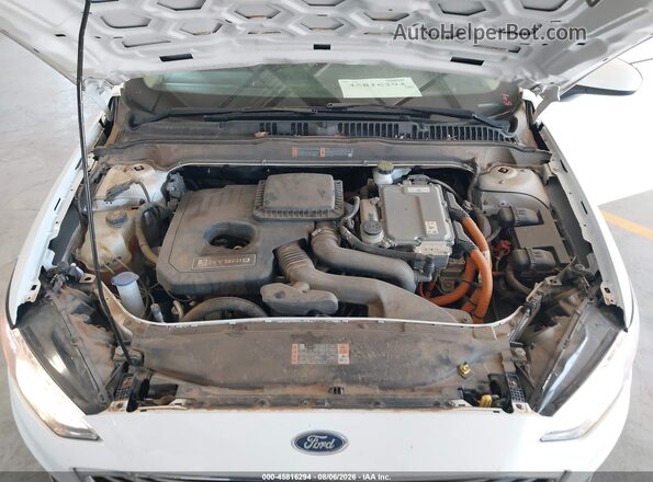 3FA6P0LU8LR263674 2020 FORD FUSION White Вид ззаду