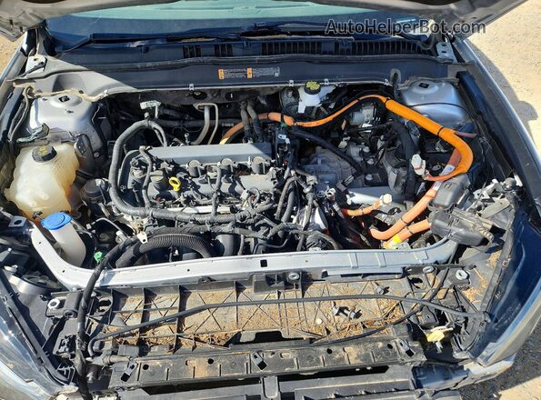 3FA6P0LU9HR387041 2017 FORD FUSION Серебряный Вид задней части салона