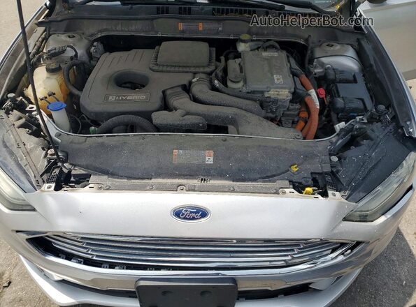 3FA6P0LU9JR103364 2018 FORD FUSION Серебряный Вид задней части салона