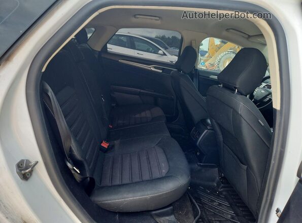 3FA6P0LU9LR235124 2020 FORD FUSION White Widok tylnych siedzeń