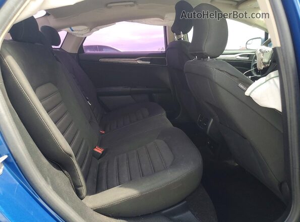 3FA6P0LUXHR207498 2017 FORD FUSION Blue Rear seats view
