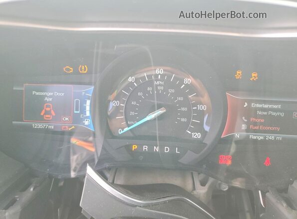 3FA6P0LUXHR207498 2017 FORD FUSION Blue Instrument cluster view