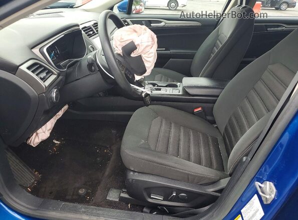 3FA6P0LUXHR240016 2017 FORD FUSION Blue Vista interior delantera
